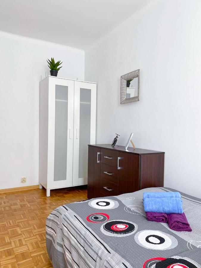 Room №3 Grzybowska 5 The Very Center Of Warszawa Exteriör bild